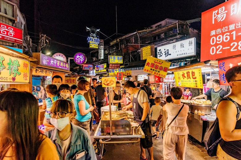Các quầy hàng chợ đêm ở Đài Loan